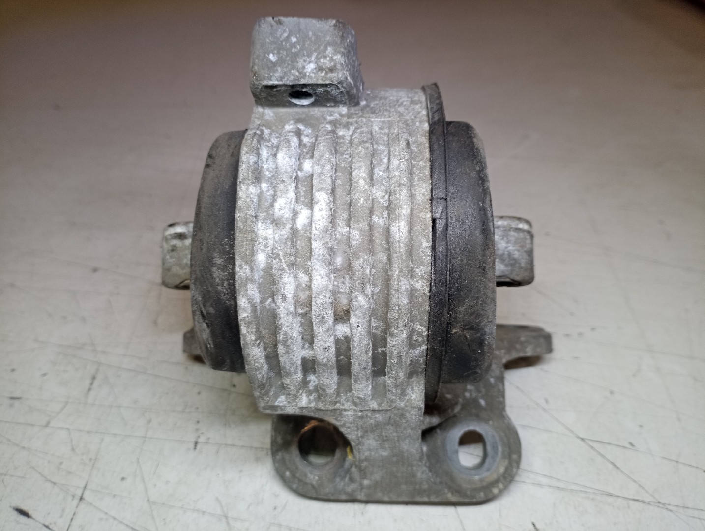 Apoio De Motor FORD FIESTA IV (JA_, JB_) | 95 - 02 Imagem-2