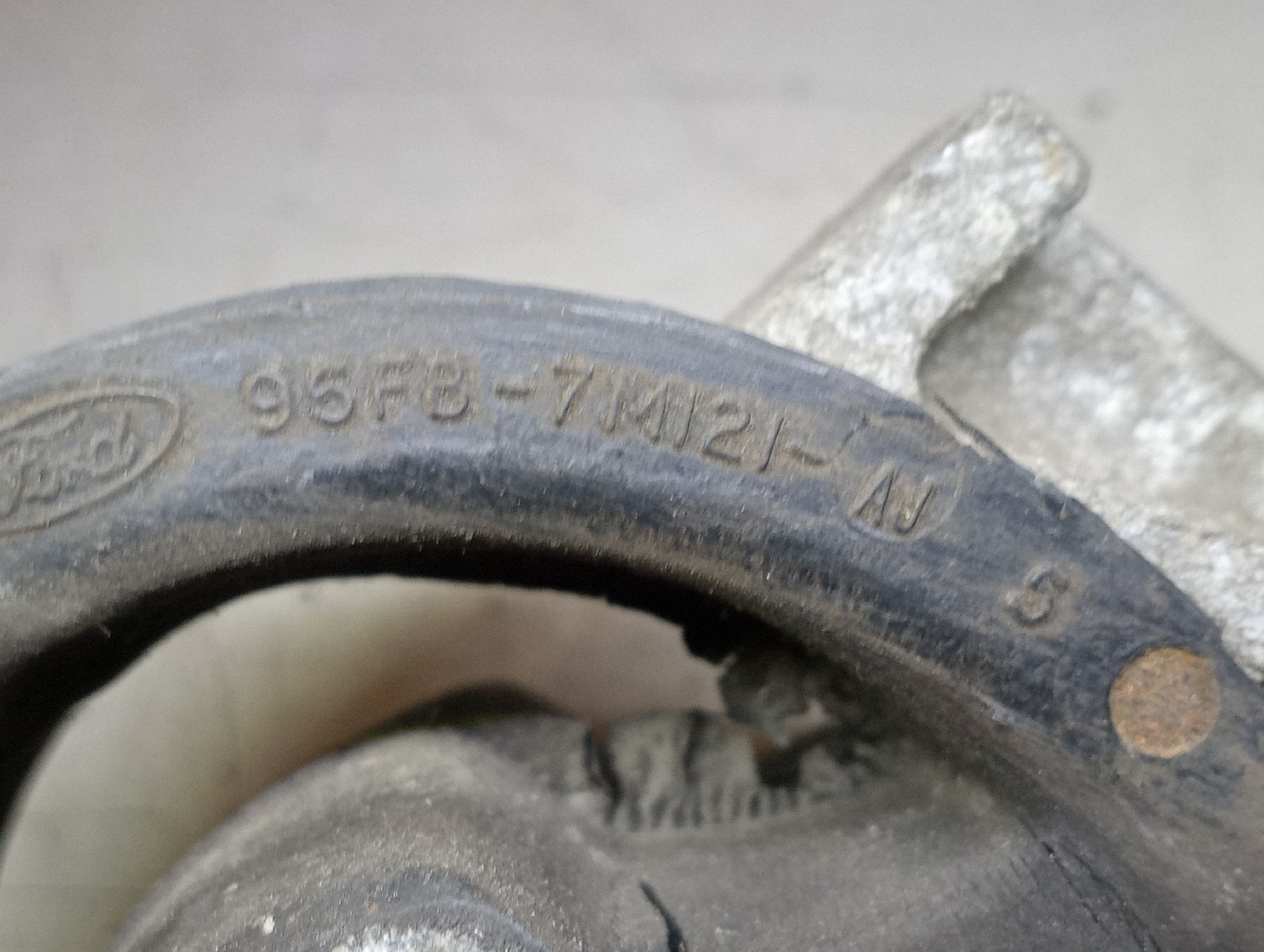 Apoio De Motor FORD FIESTA IV (JA_, JB_) | 95 - 02 Imagem-3