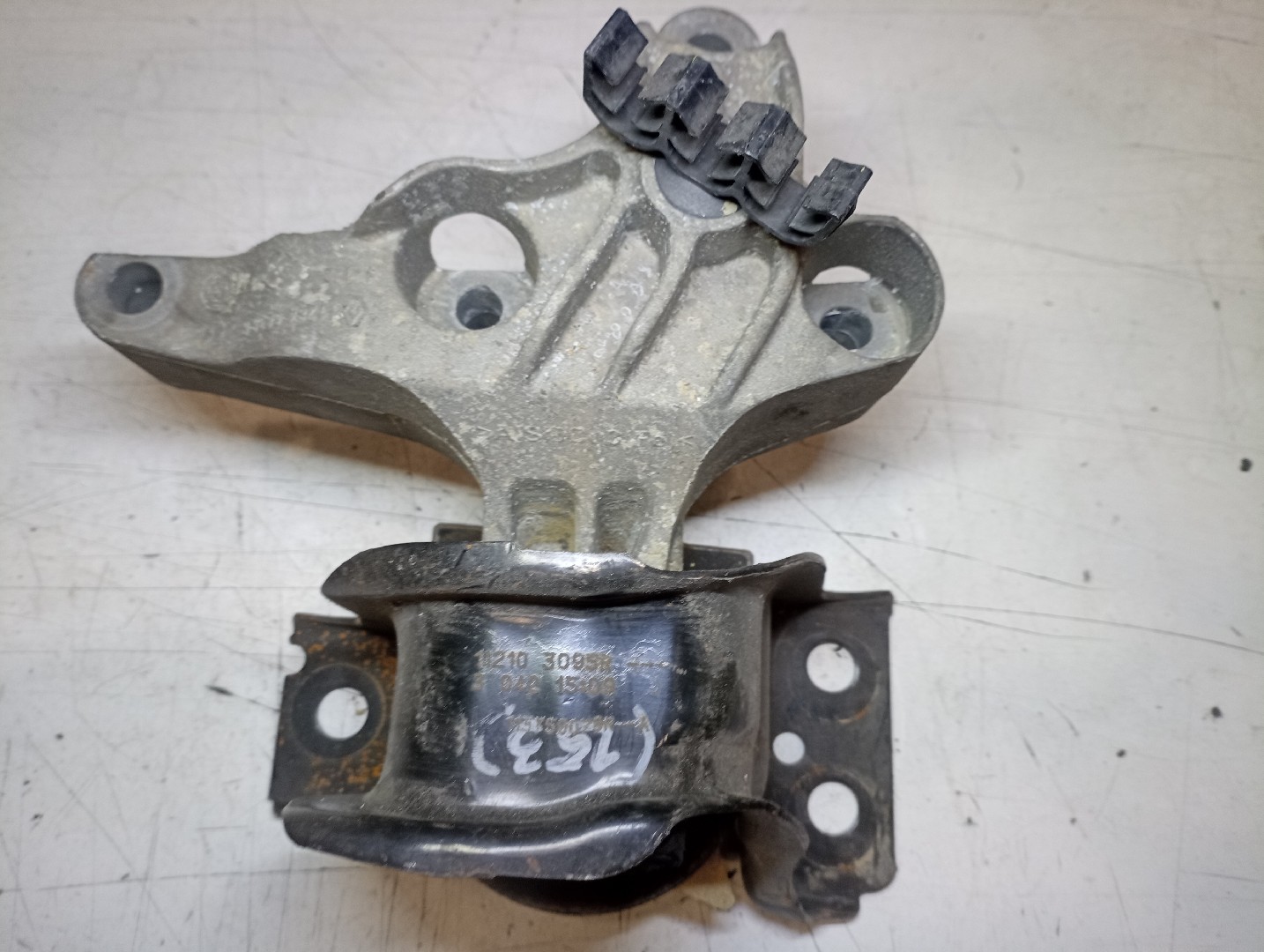 Soporte del motor RENAULT CLIO IV (BH_) | 12 - 