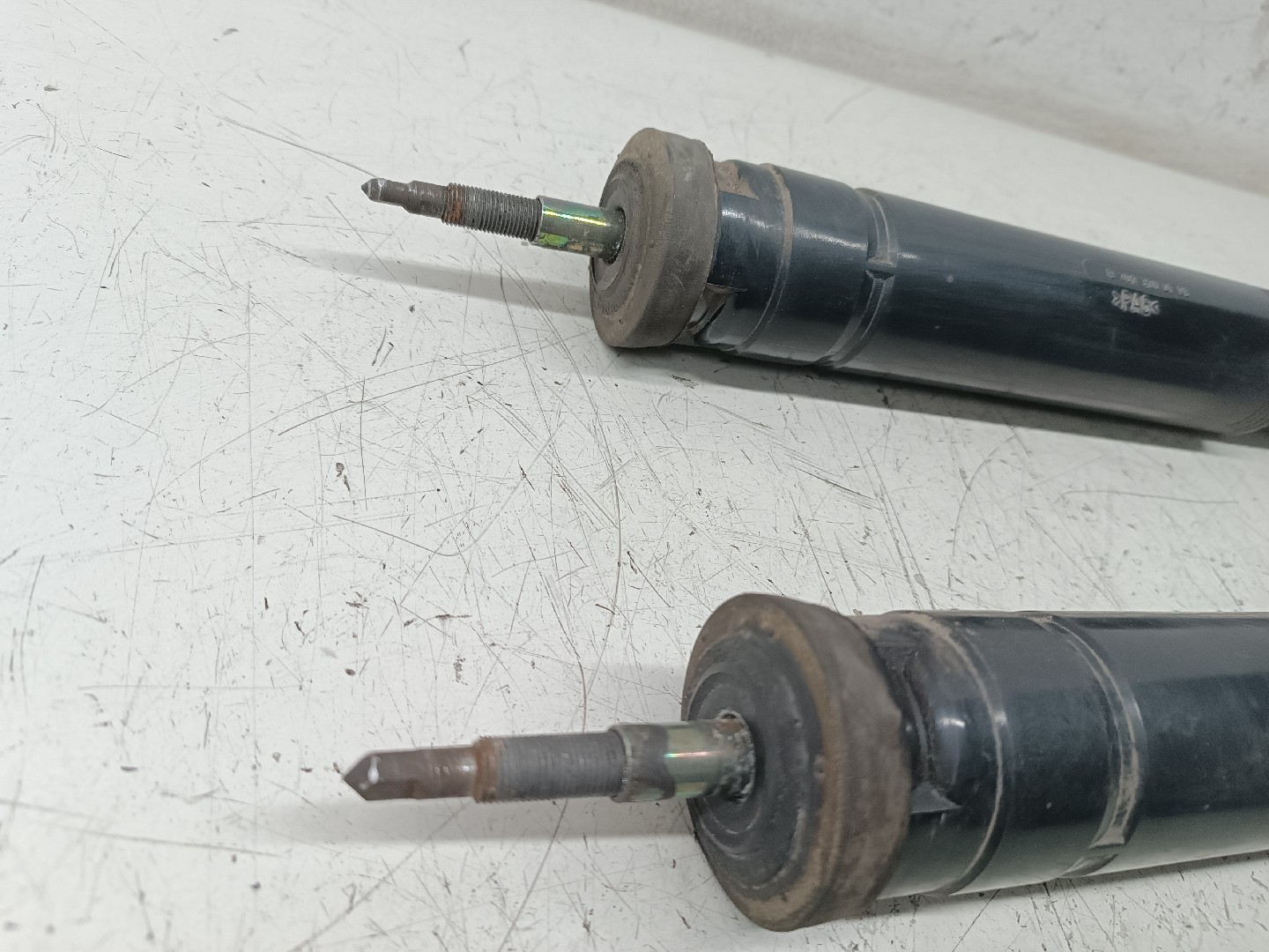 Amortecedores traseiros MERCEDES-BENZ C-CLASS (W202) | 93 - 00 Imagem-3