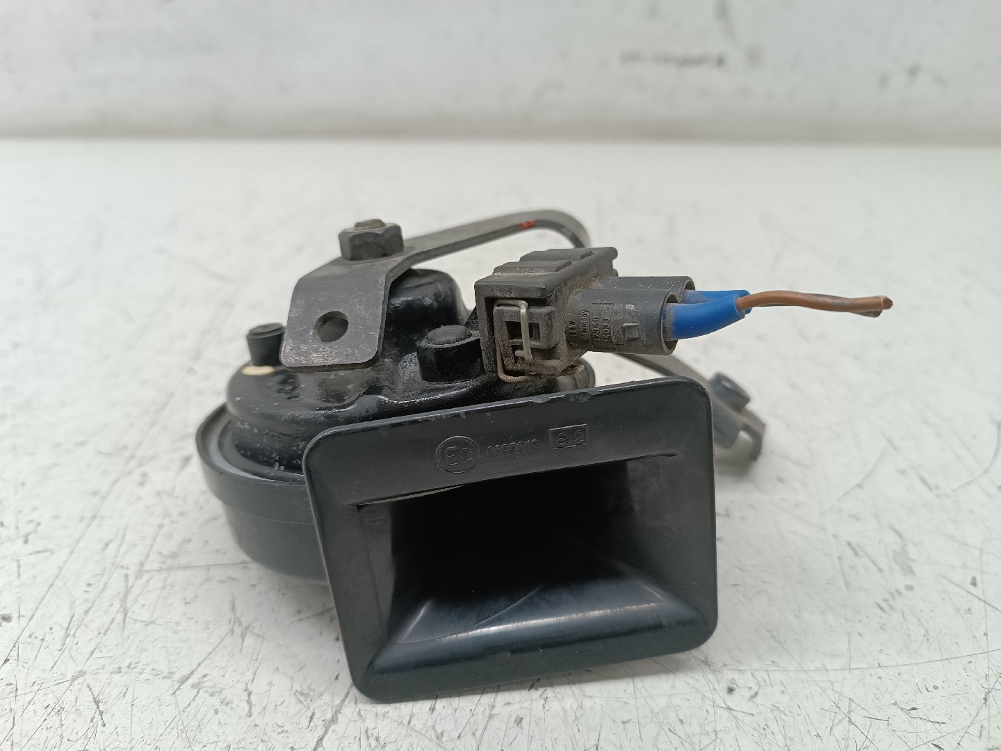 Buzina VOLKSWAGEN GOLF IV (1J1) | 97 - 07 Imagem-3