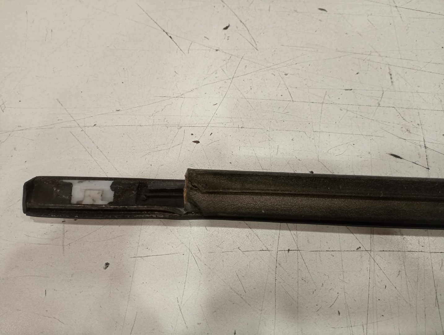 Raspador de vidro FORD S-MAX (WA6) | 06 - 14 Imagem-4