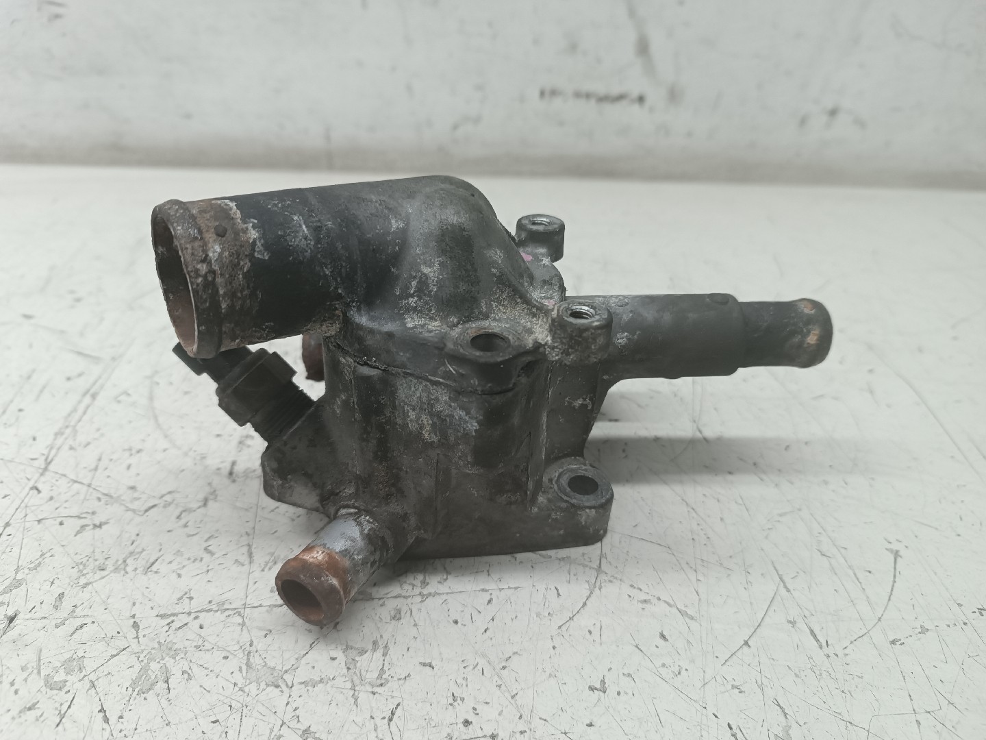 Carcaça de termostato OPEL COMBO Caixa/Combi | 01 - 
