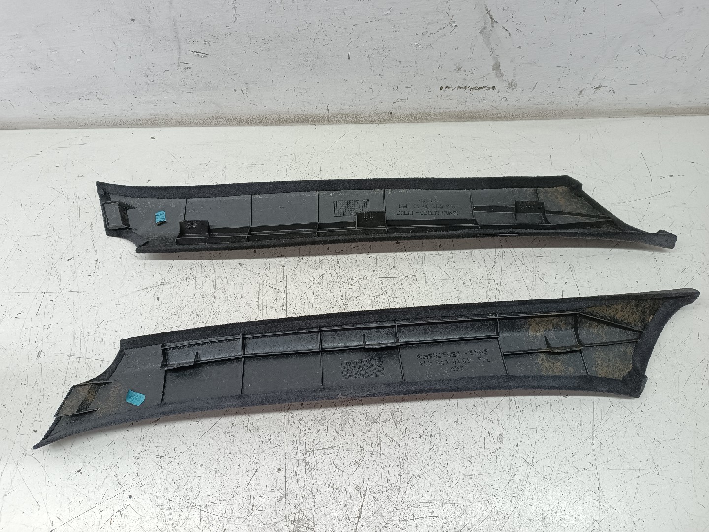 Moldura de pilar A MERCEDES-BENZ C-CLASS (W202) | 93 - 00 Imagem-3