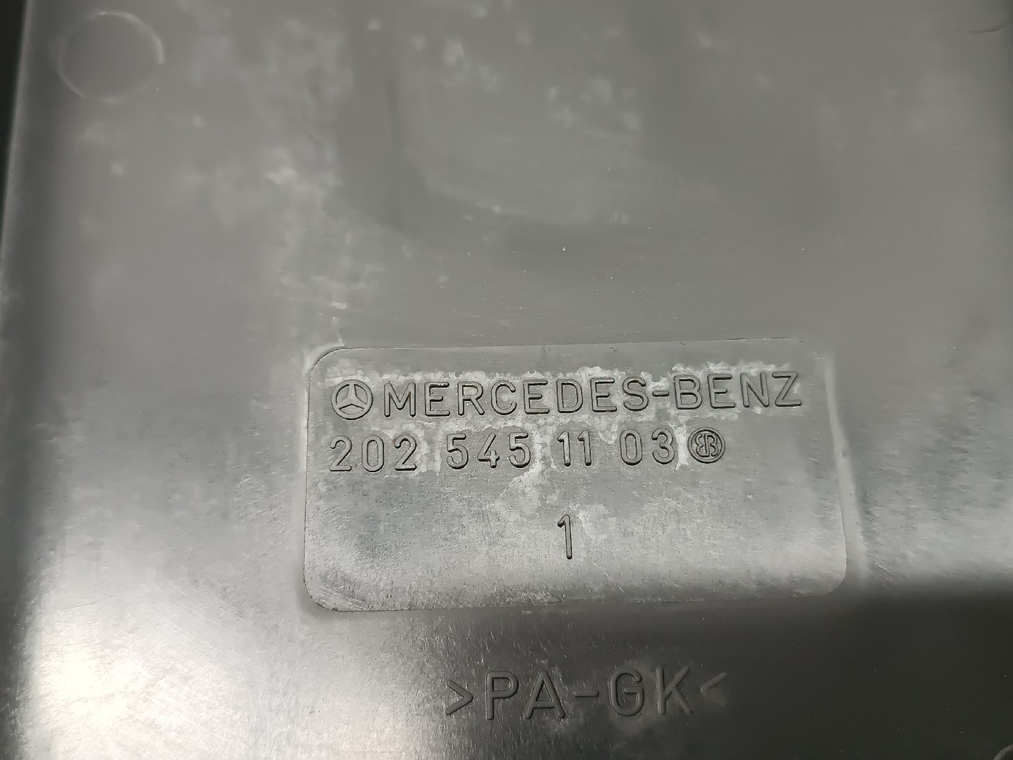 Tampa MERCEDES-BENZ C-CLASS (W202) | 93 - 00 Imagem-3