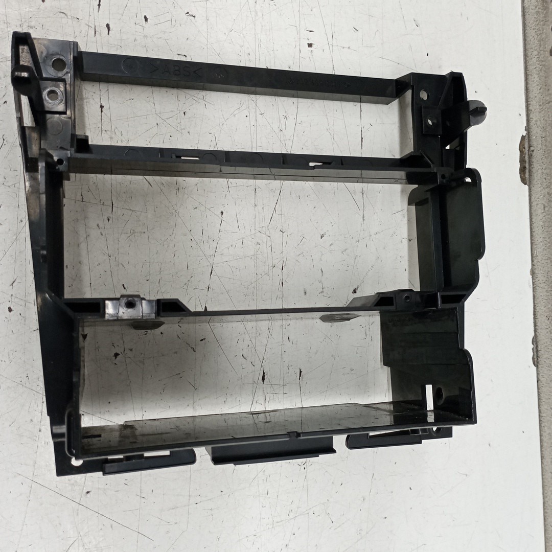 Moldura de consola central MERCEDES-BENZ C-CLASS (W202) | 93 - 00 Imagem-4