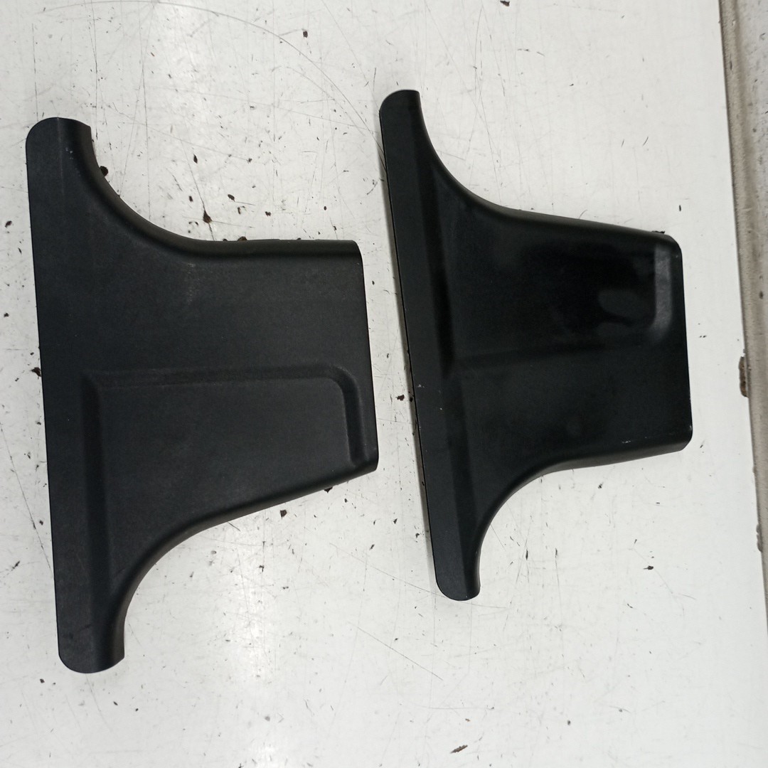 Acabamento de Pilar Inferior MERCEDES-BENZ C-CLASS (W202) | 93 - 00