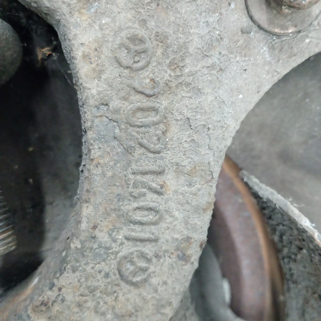 Manga de Eixo Frente Esquerda MERCEDES-BENZ C-CLASS (W202) | 93 - 00 Imagem-1