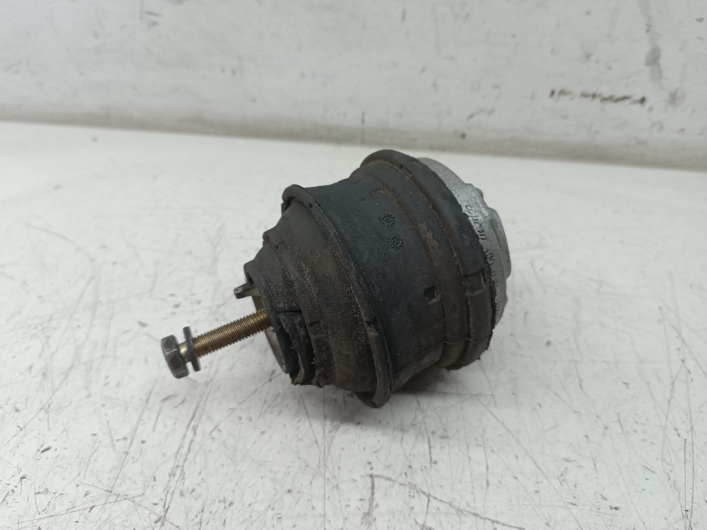 Apoio de motor MERCEDES-BENZ C-CLASS (W202) | 93 - 00