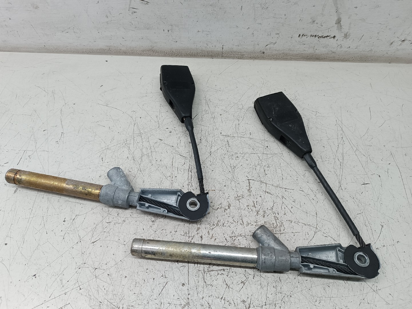 Pré tensor frente esquerdo RENAULT MEGANE II Grandtour (KM0/1_) | 03 - 12 Imagem-1