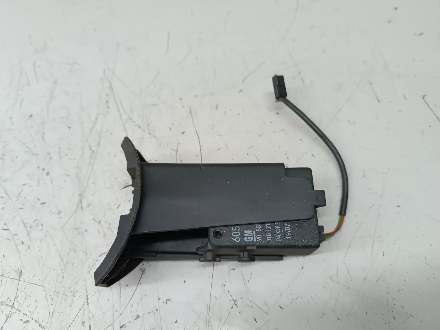 Fecho de deposito de combustível OPEL COMBO Caixa/Combi | 01 -  Imagem-5
