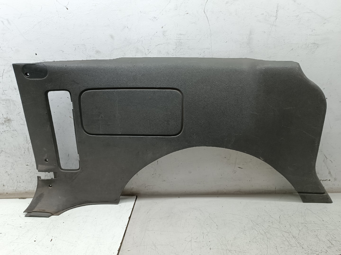 Acabamento esq/drt de mala(plásticos) OPEL COMBO Caixa/Combi | 01 -  Imagem-1