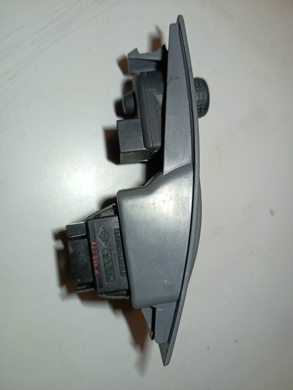 Comutador de vidro frente esquerdo RENAULT MEGANE I (BA0/1_) | 95 - 04 Imagem-2