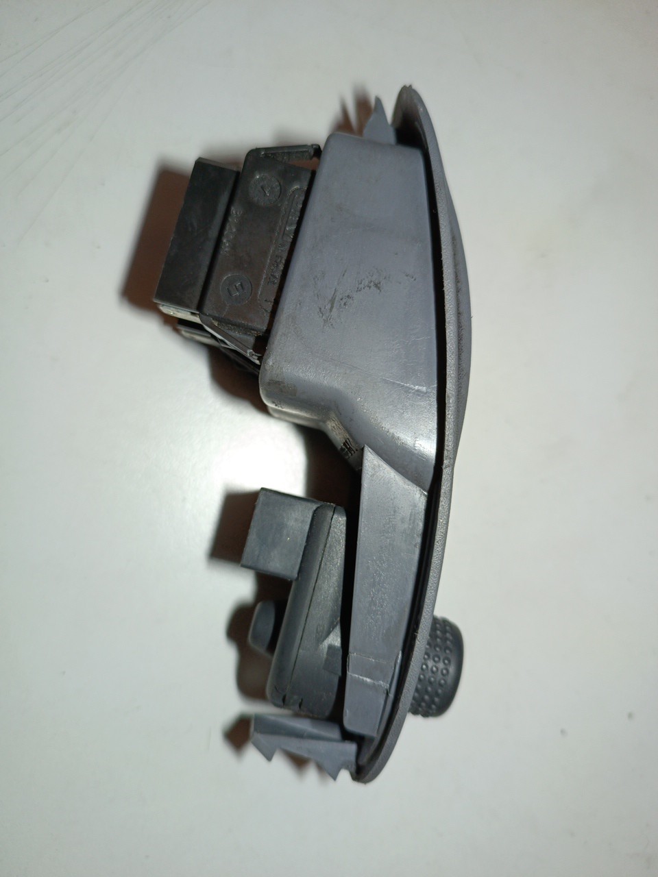 Comutador de vidro frente esquerdo RENAULT MEGANE I (BA0/1_) | 95 - 04 Imagem-3