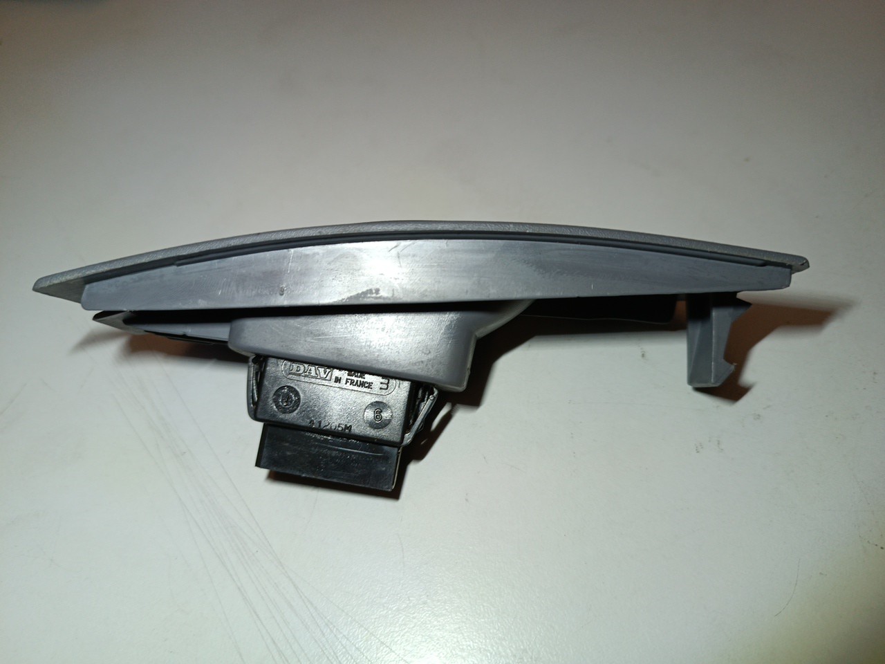 Comutador de vidro frente direito RENAULT MEGANE I (BA0/1_) | 95 - 04