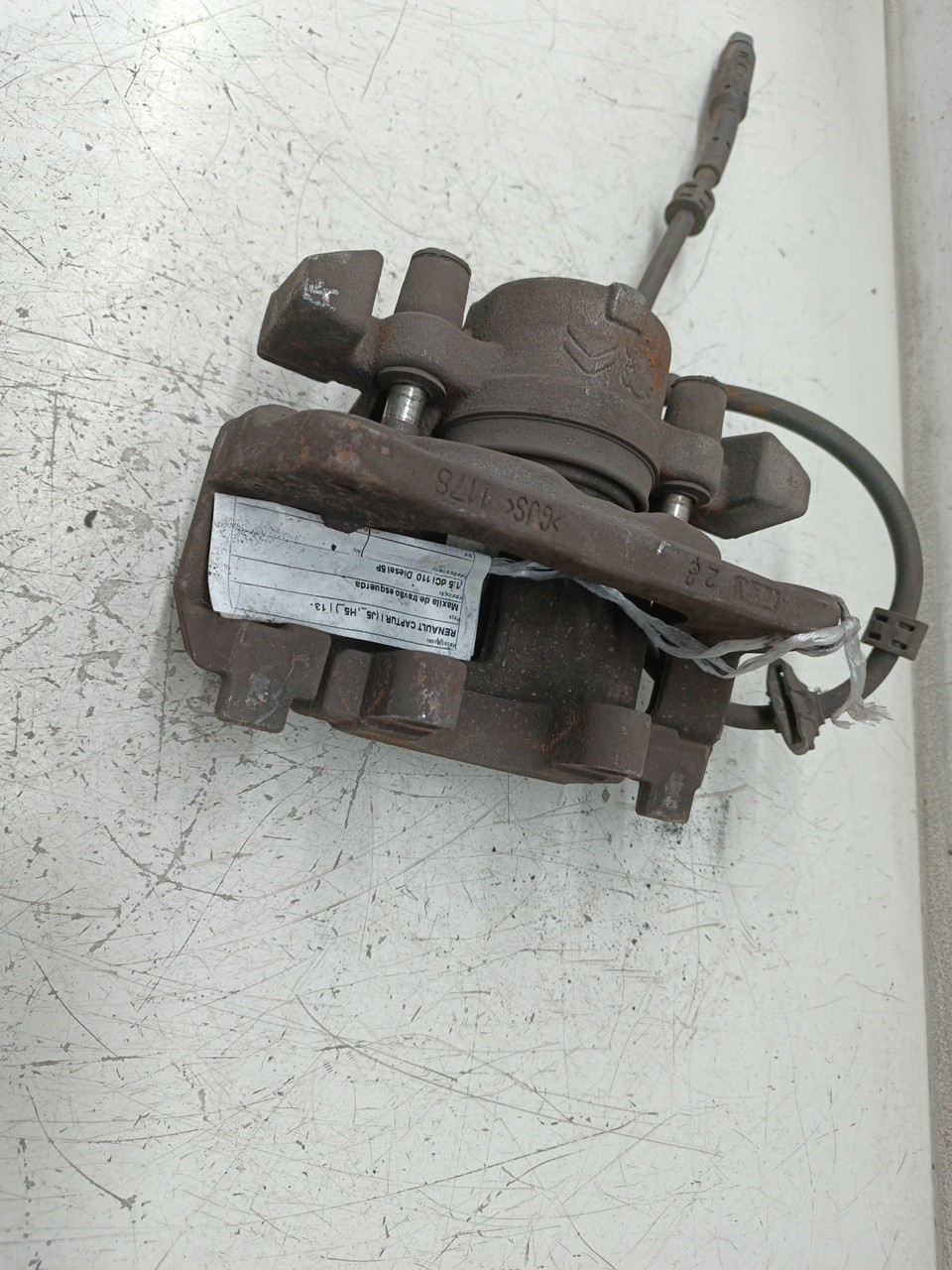 Maxila de travão esquerda RENAULT CAPTUR I (J5_, H5_) | 13 -  Imagem-4