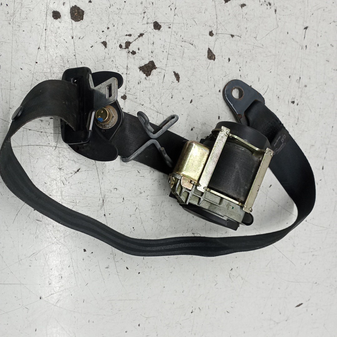 Cinto Tras Esquerdo VOLKSWAGEN JETTA IV (162, 163, AV3, AV2) | 08 - 