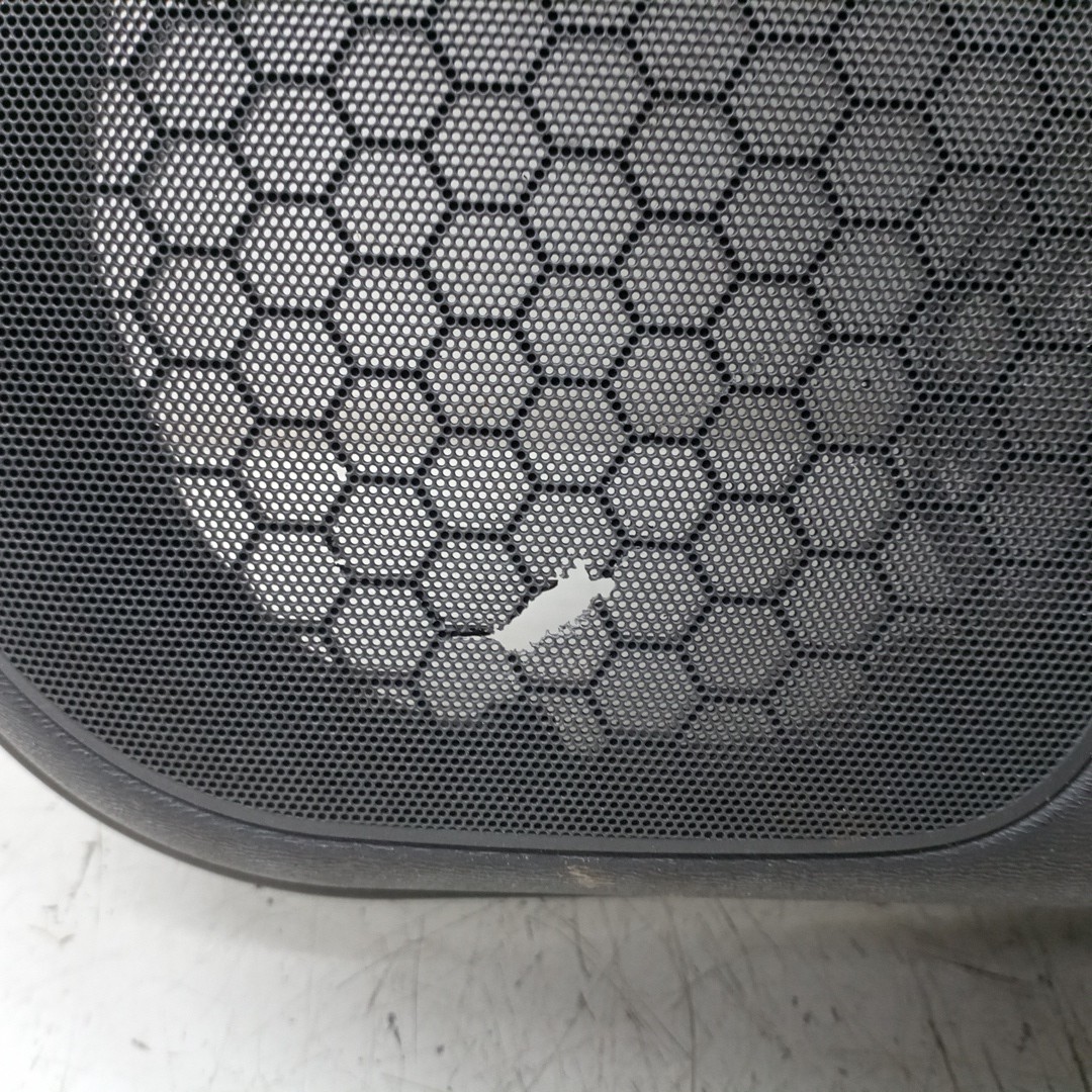 Quartela de porta trás direita AUDI A3 (8L1) | 96 - 06 Imagem-1