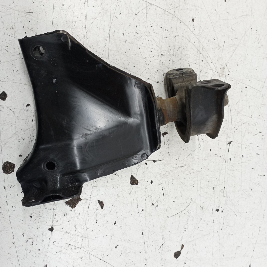 Suporte de apoio de caixa HONDA CIVIC V três volumes (EG, EH) | 91 - 96