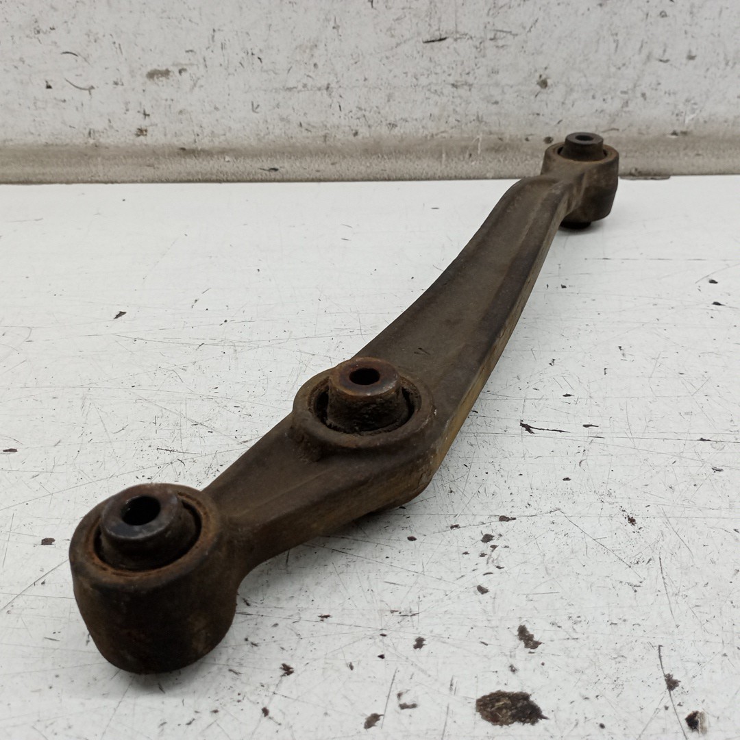Braço de Suspensão traseiro direito HONDA CIVIC V três volumes (EG, EH) | 91 - 96 Imagem-3