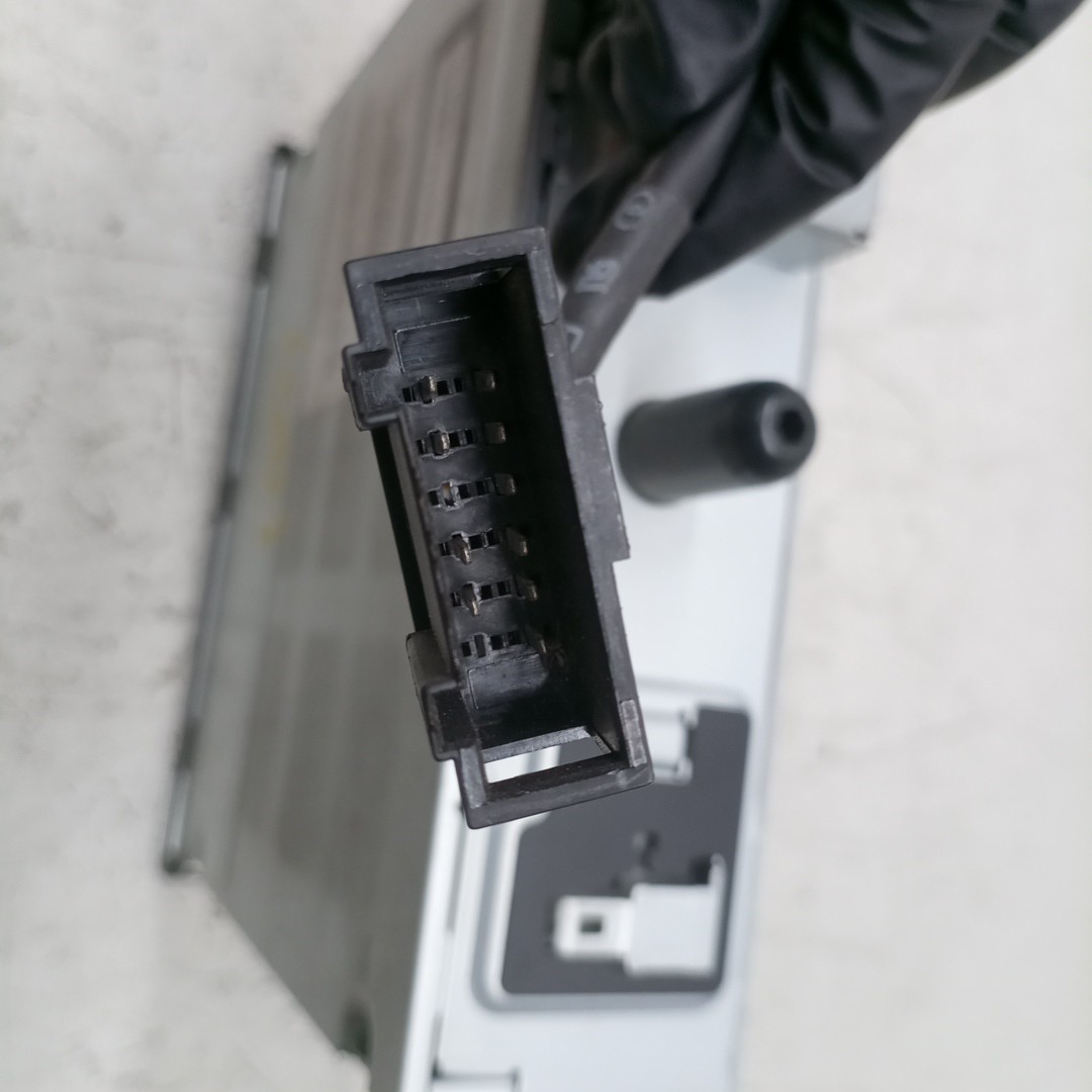 Auto-Rádio VOLKSWAGEN PASSAT Variant (3C5) | 05 - 11 Imagem-1