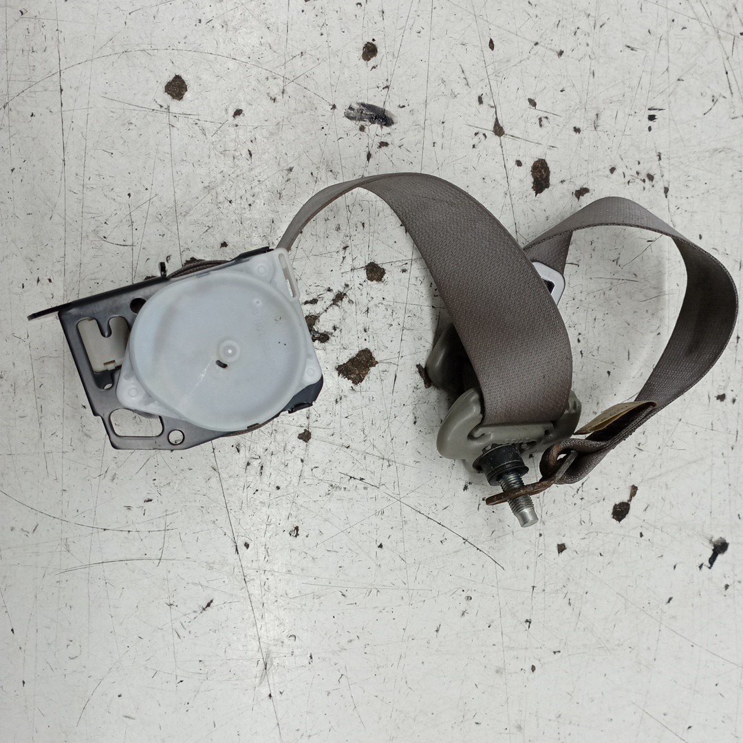 Cinto Tras Esquerdo NISSAN X-TRAIL (T30) | 01 - 13