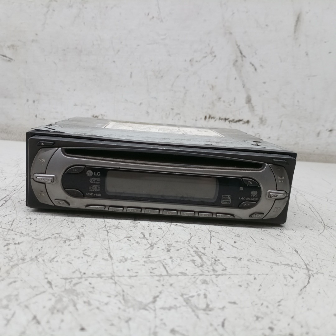 Auto-Rádio Universal Universal