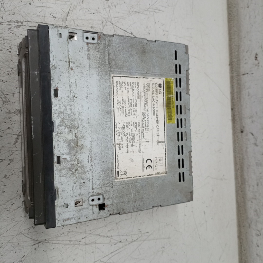 Auto-Rádio Universal Universal Imagem-1