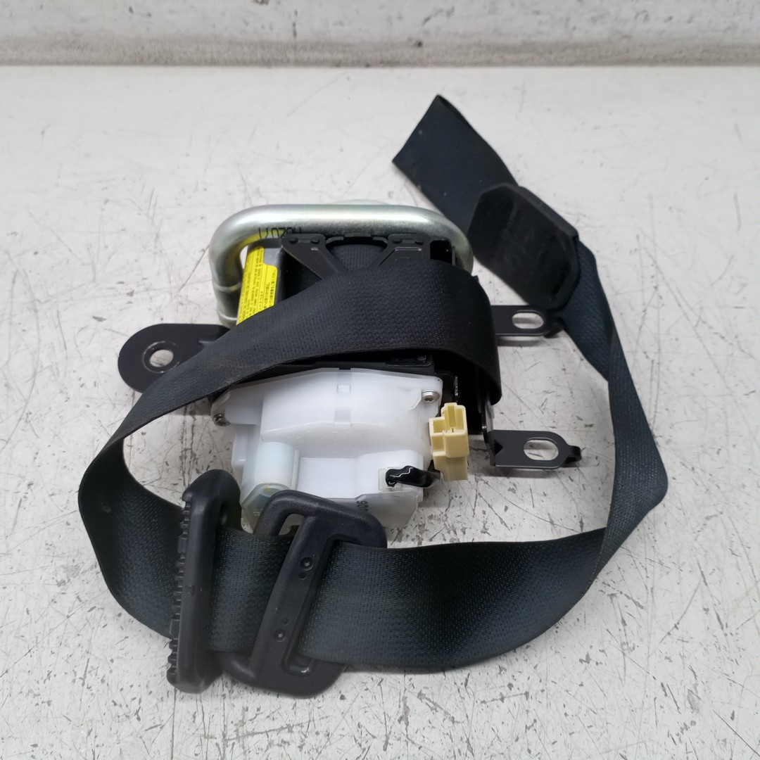 Cinto Traseiro Esquerdo MAZDA RX-8 (SE, FE) | 03 - 12