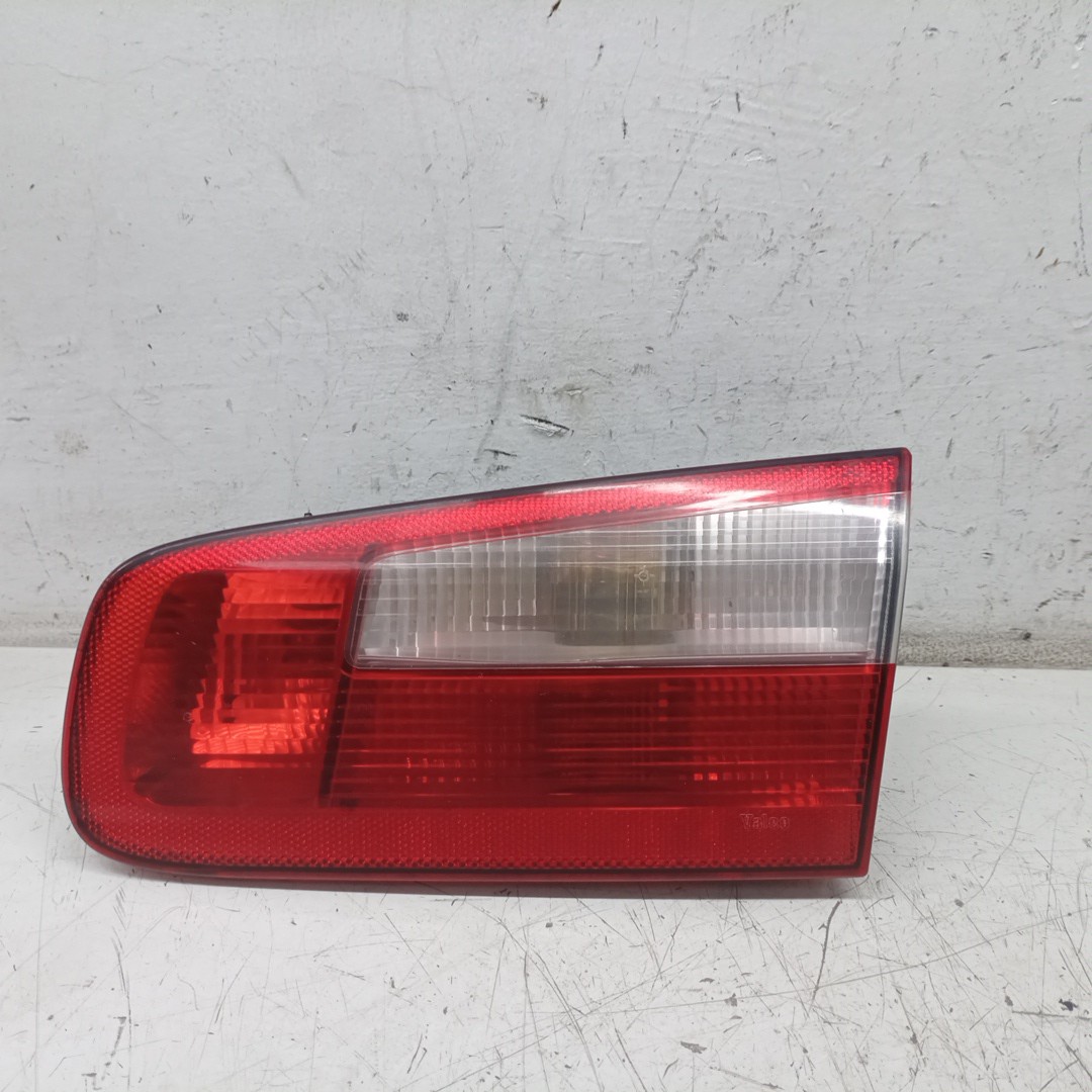 Farolim da Mala Direito RENAULT LAGUNA II (BG0/1_) | 01 - 07
