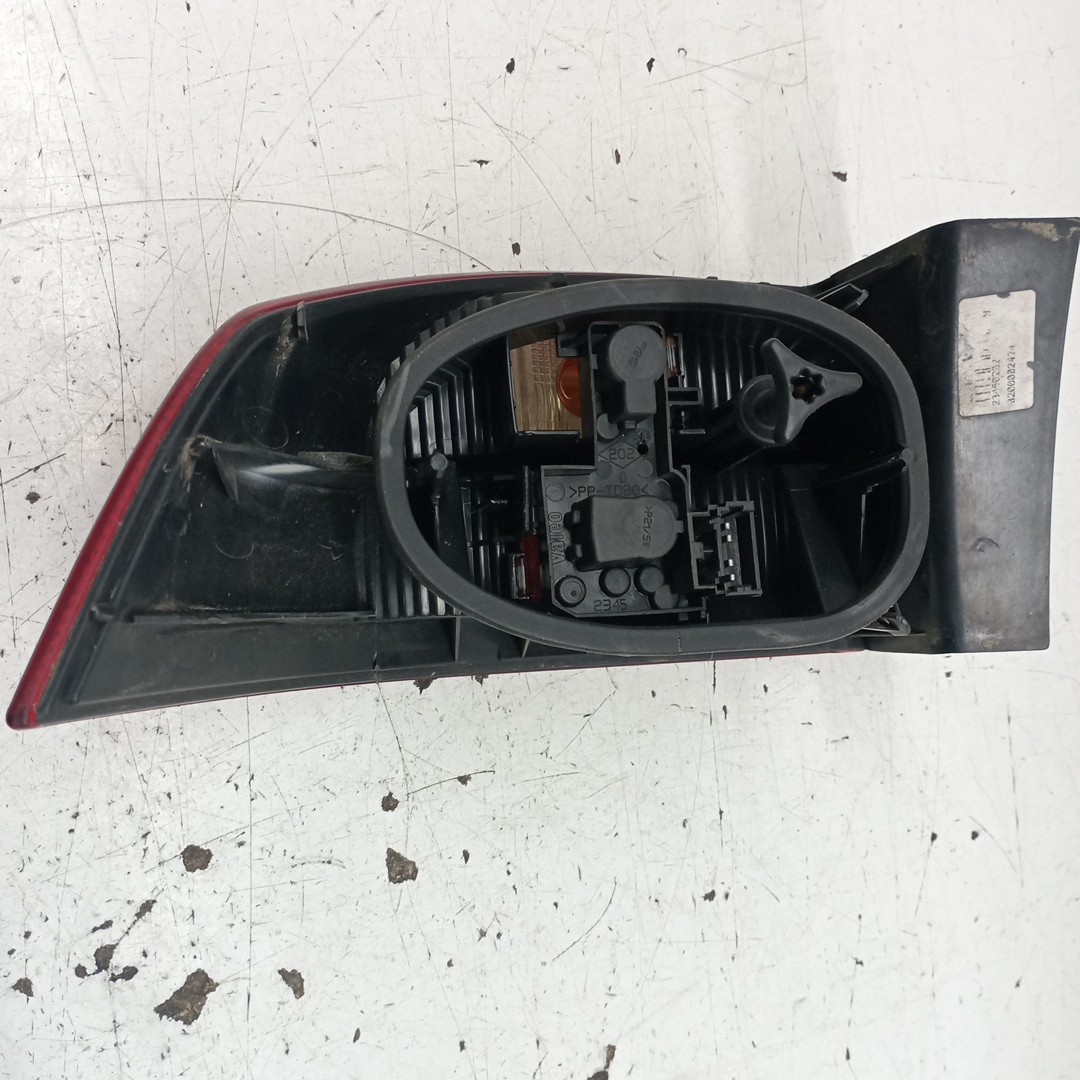 Farolim Pisca Traseiro Direito RENAULT LAGUNA II (BG0/1_) | 01 - 07 Imagem-3