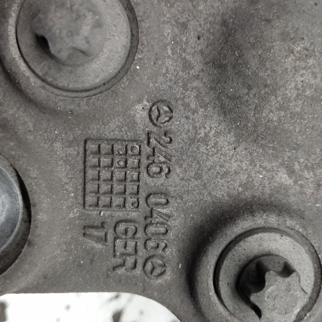 Manga de eixo trás esquerda MERCEDES-BENZ CLA Shooting Brake (X117) | 15 - 19 Imagem-1