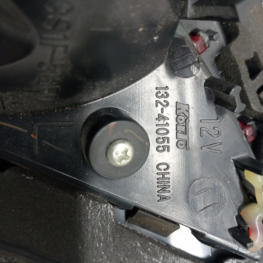 Farolim da Mala Esquerdo MAZDA 6 Hatchback (GH) | 07 - 13 Imagem-2