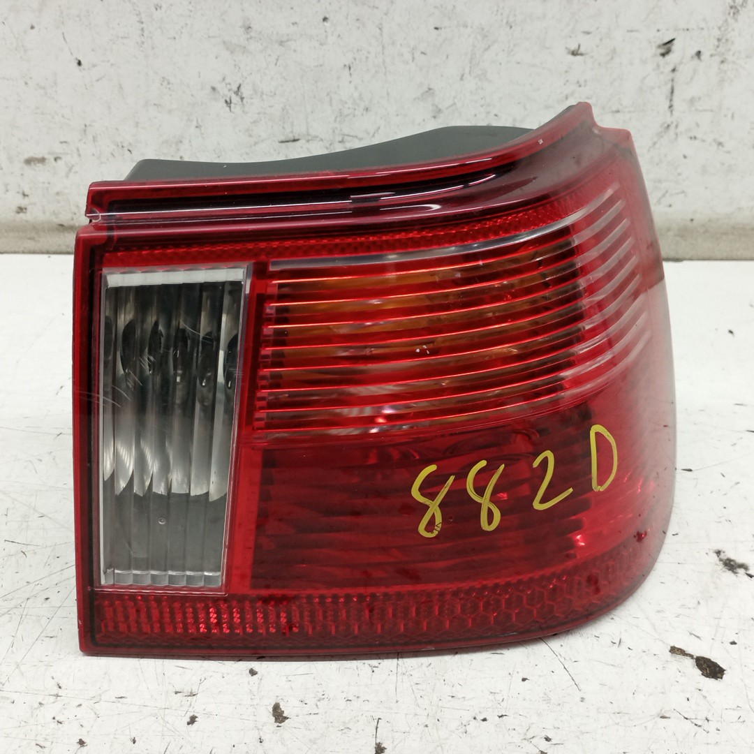 Farolim da Mala Direito SEAT IBIZA II (6K1) | 93 - 02