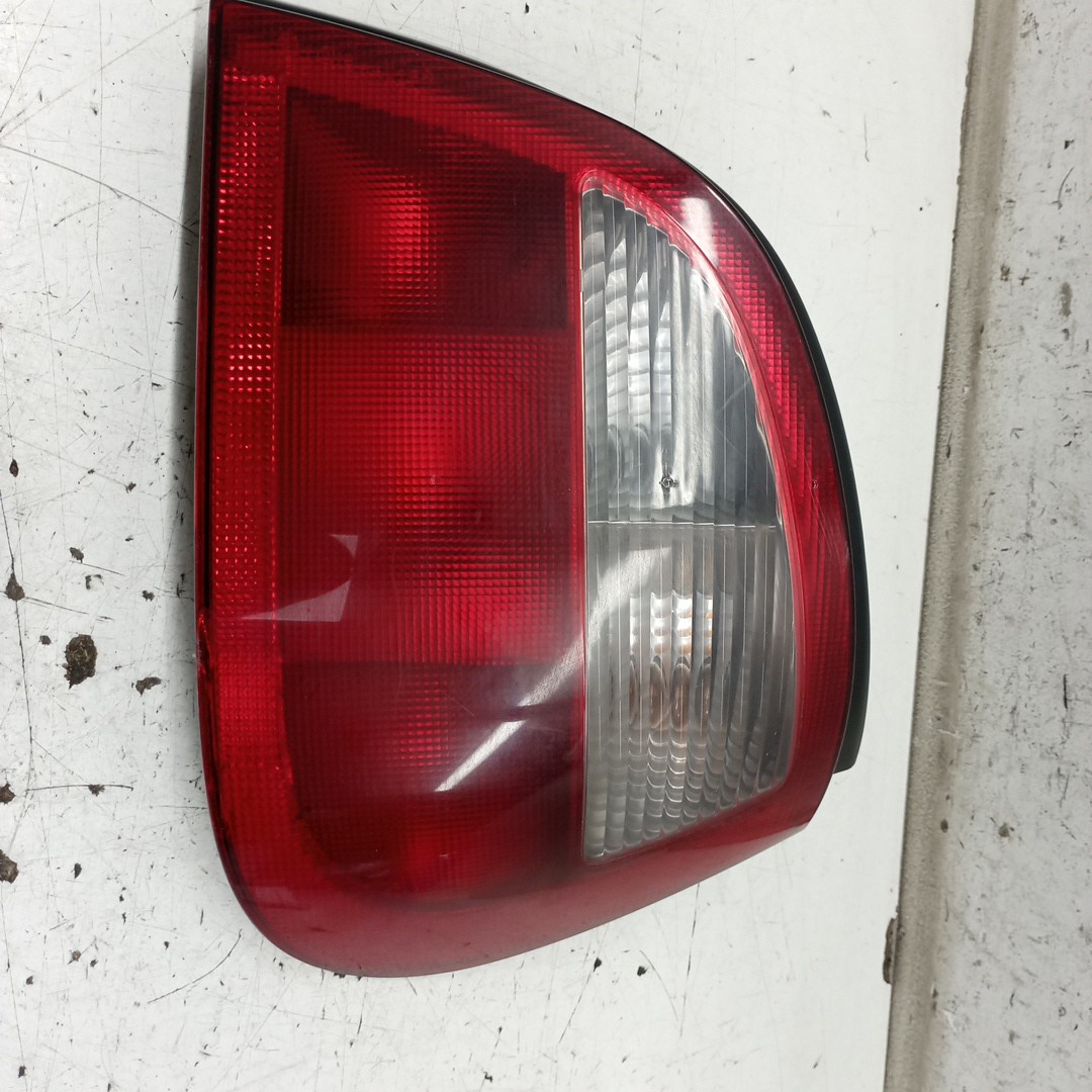 Farolim da Mala Direito RENAULT MEGANE I (BA0/1_) | 95 - 04