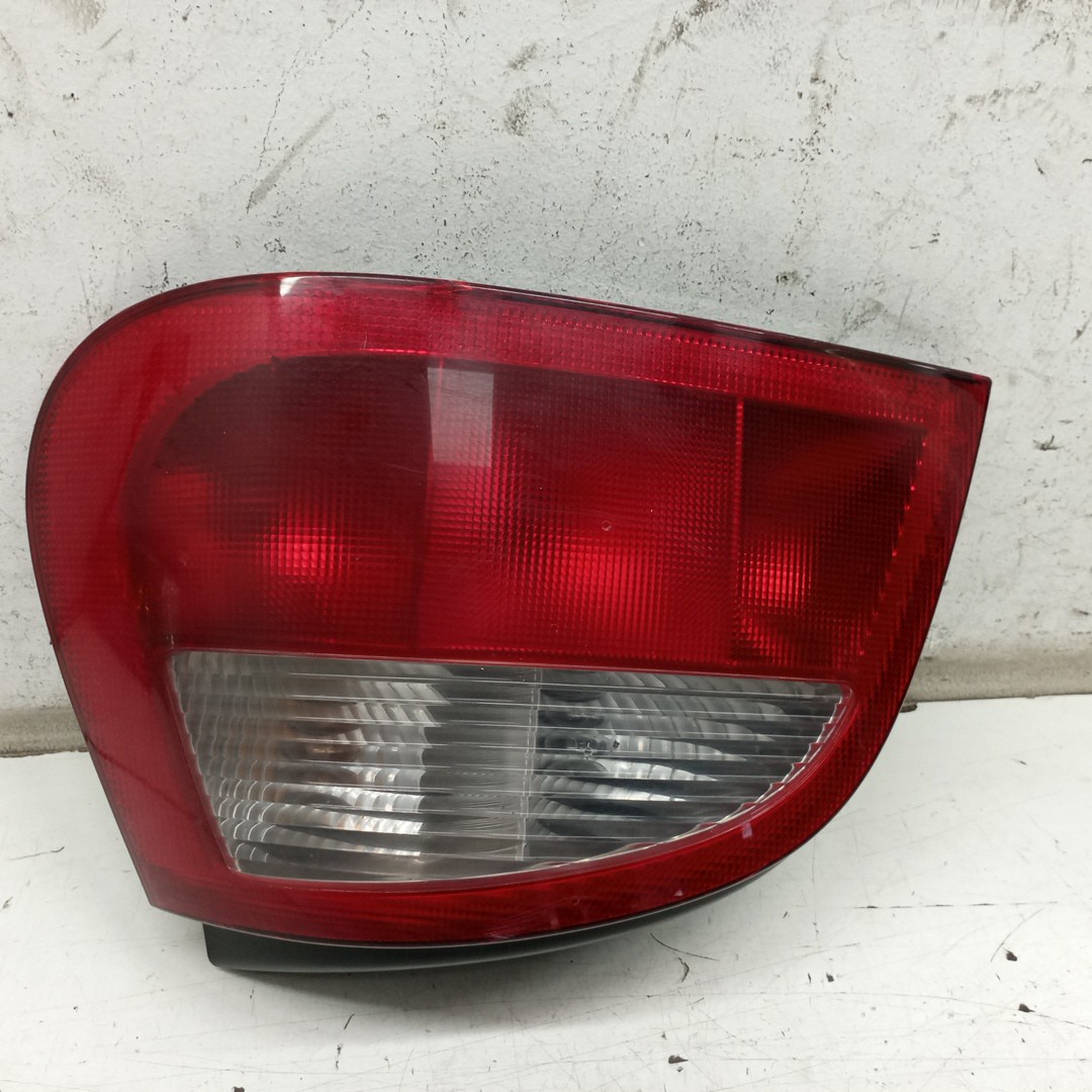 Farolim da Mala Direito RENAULT MEGANE I (BA0/1_) | 95 - 04 Imagem-4
