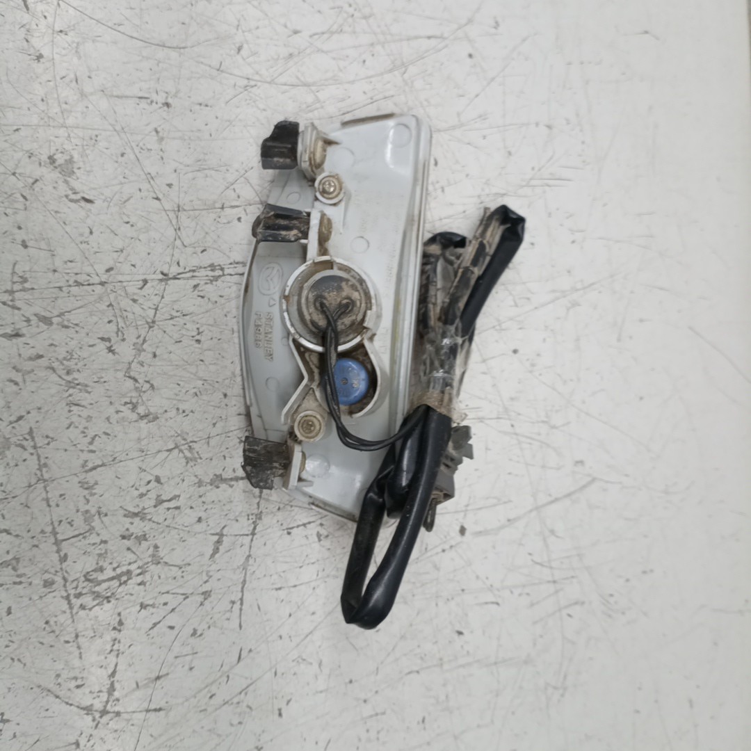 3º Stop MAZDA 5 (CR19) | 05 - 10 Imagem-1