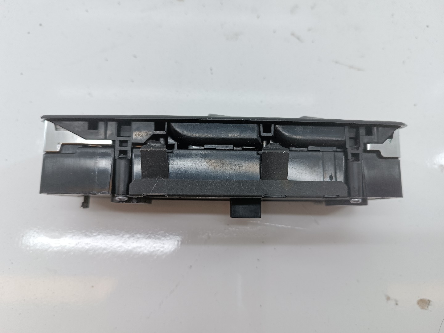 Comutador de vidro frente esquerdo MERCEDES-BENZ CLA Shooting Brake (X117) | 15 - 19 Imagem-2