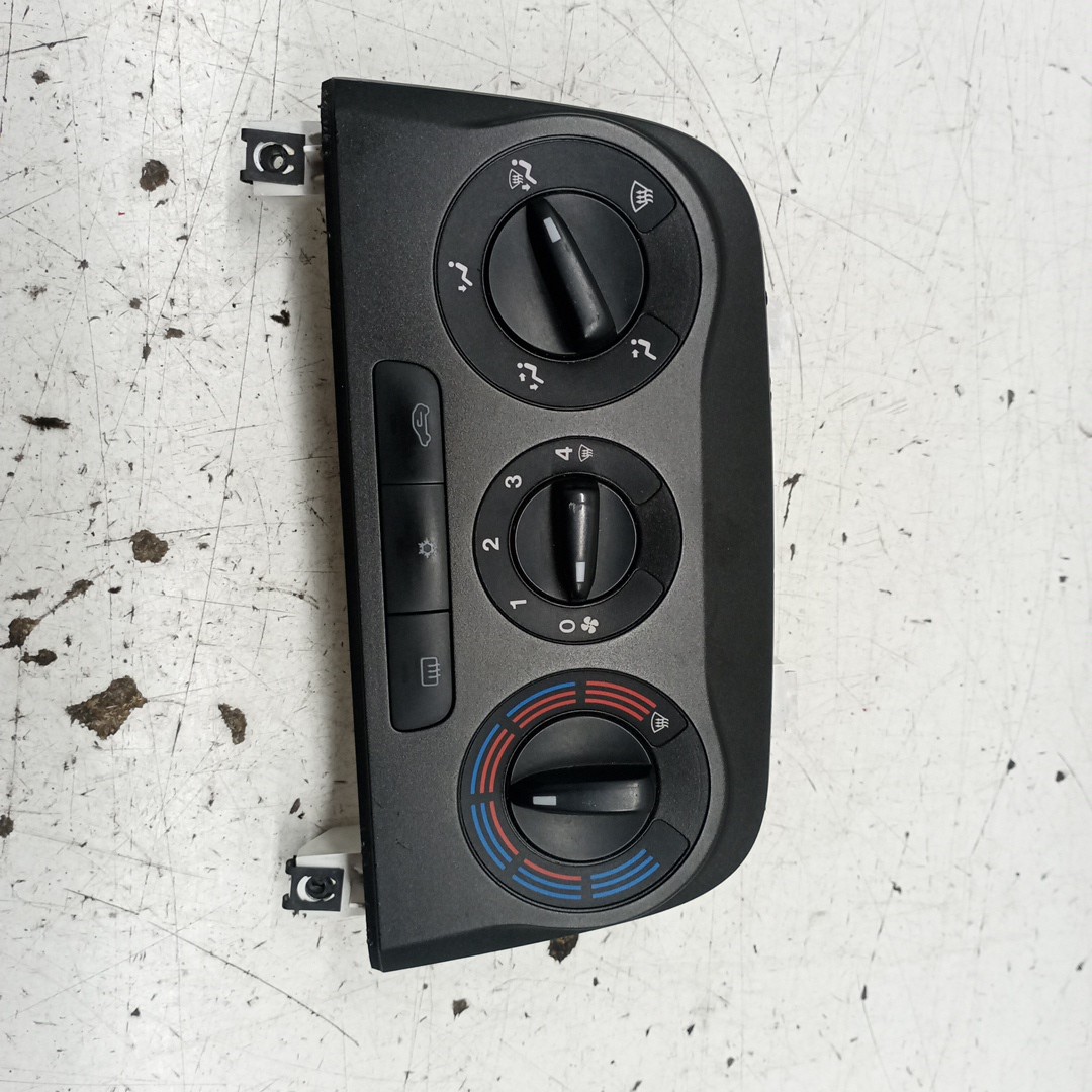 Módulo climatronic FIAT PUNTO (199_) | 12 - 