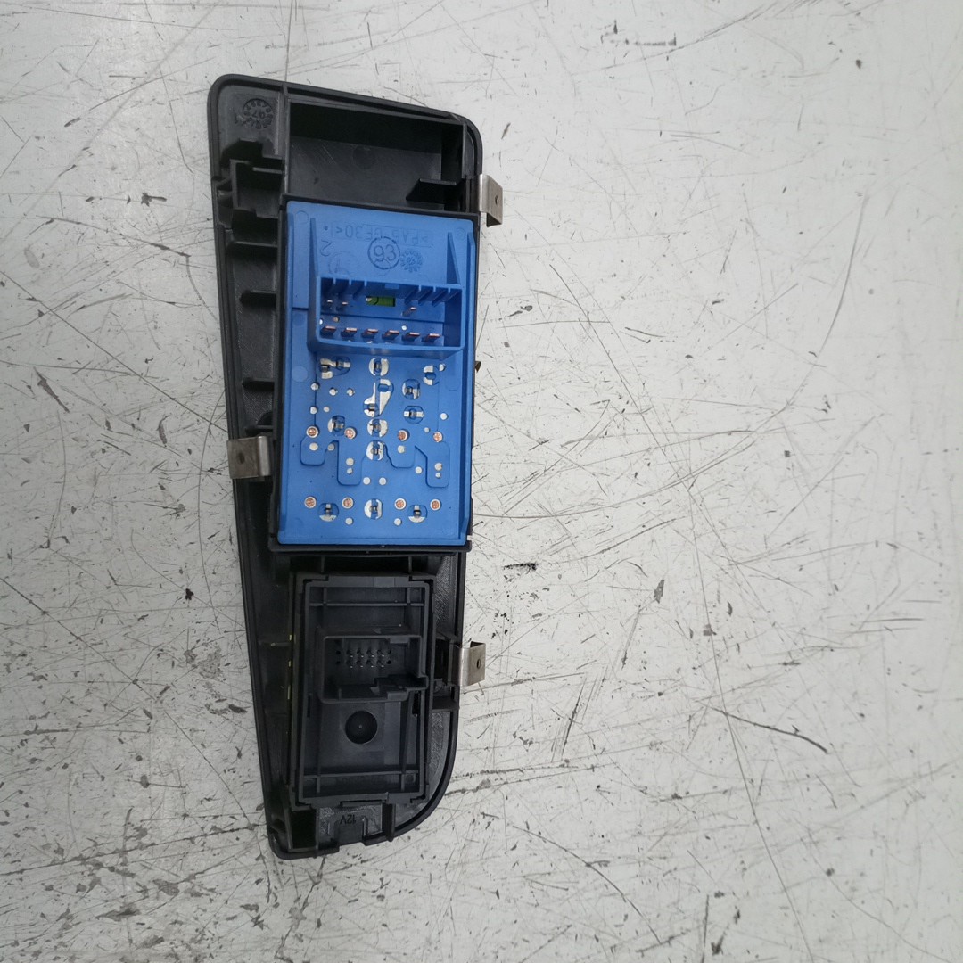 Comutador de vidro frente esquerdo FIAT PUNTO (199_) | 12 -  Imagem-2