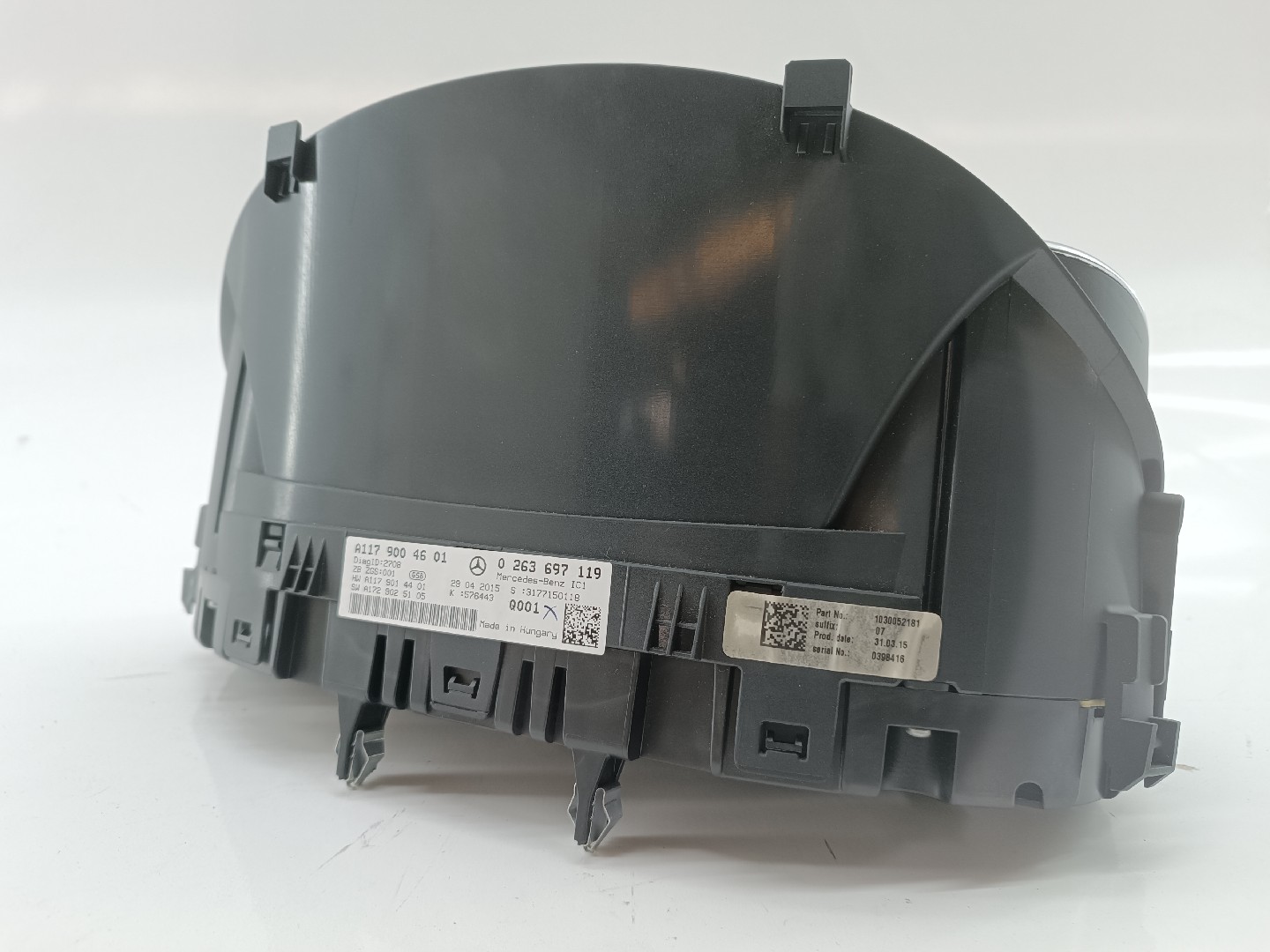 Quadrante MERCEDES-BENZ CLA Shooting Brake (X117) | 15 - 19 Imagem-1