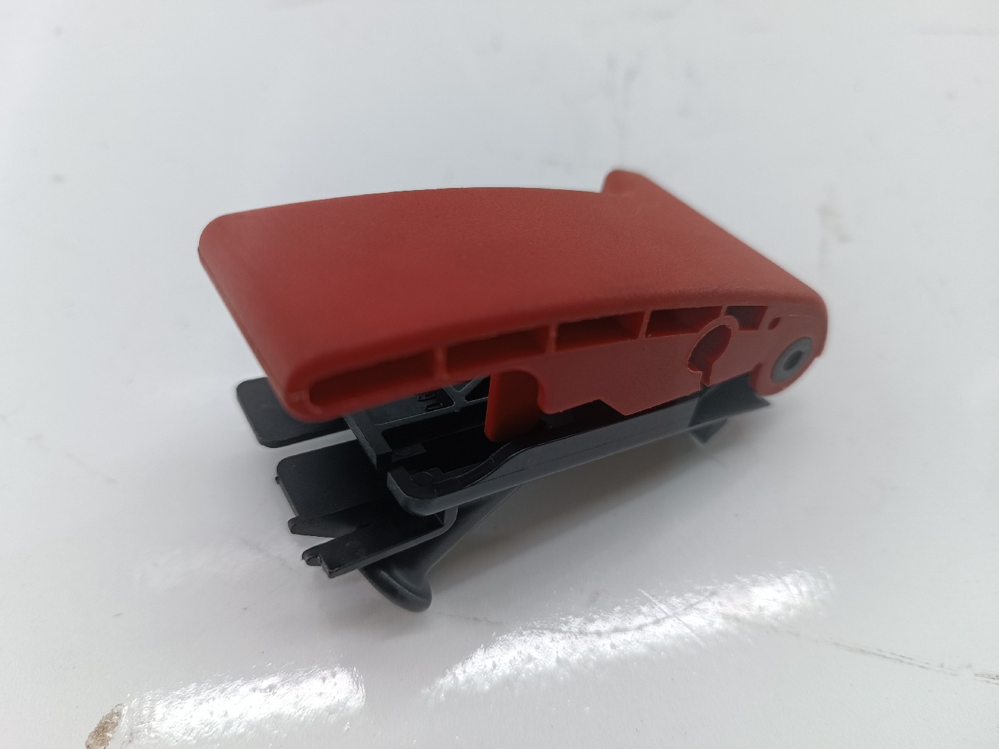 Puxador do Capot MERCEDES-BENZ CLA Shooting Brake (X117) | 15 - 19 Imagem-2