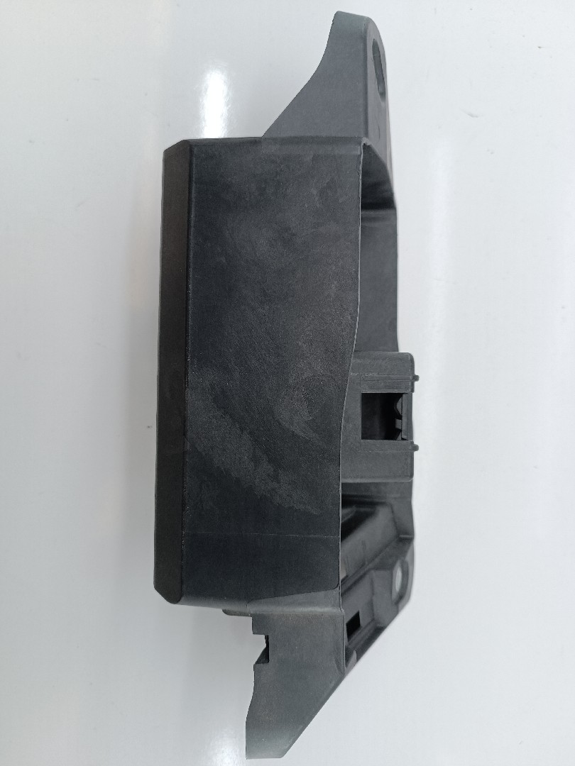 Caixa de bateria MERCEDES-BENZ CLA Shooting Brake (X117) | 15 - 19 Imagem-1