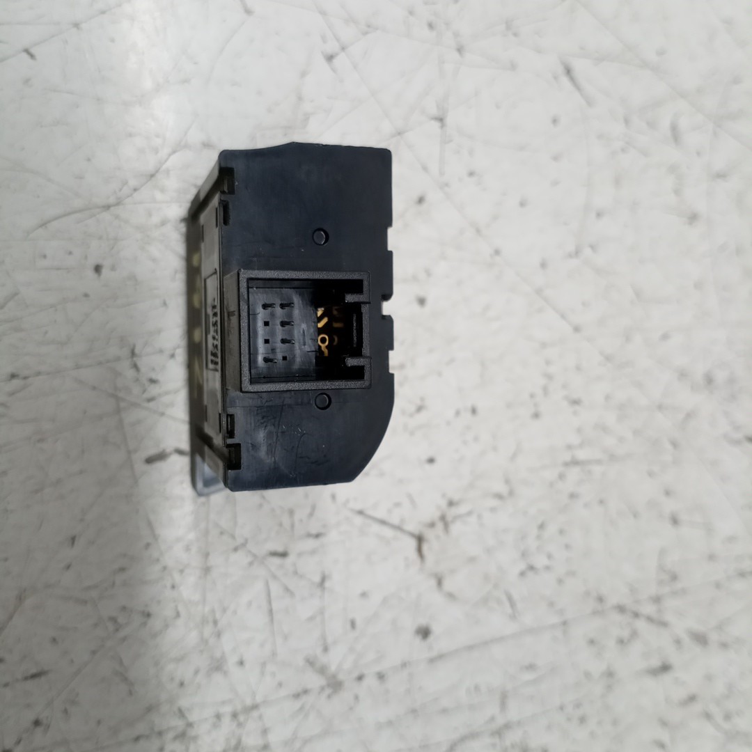 Regulador de luzes SEAT EXEO ST (3R5) | 09 - 13 Imagem-2
