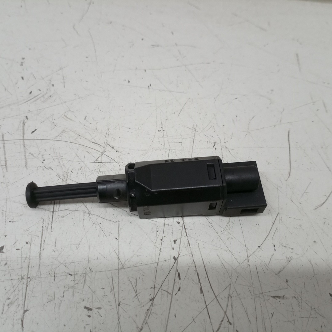 Sensor do pedal de travão VOLKSWAGEN GOLF IV (1J1) | 97 - 07 Imagem-3