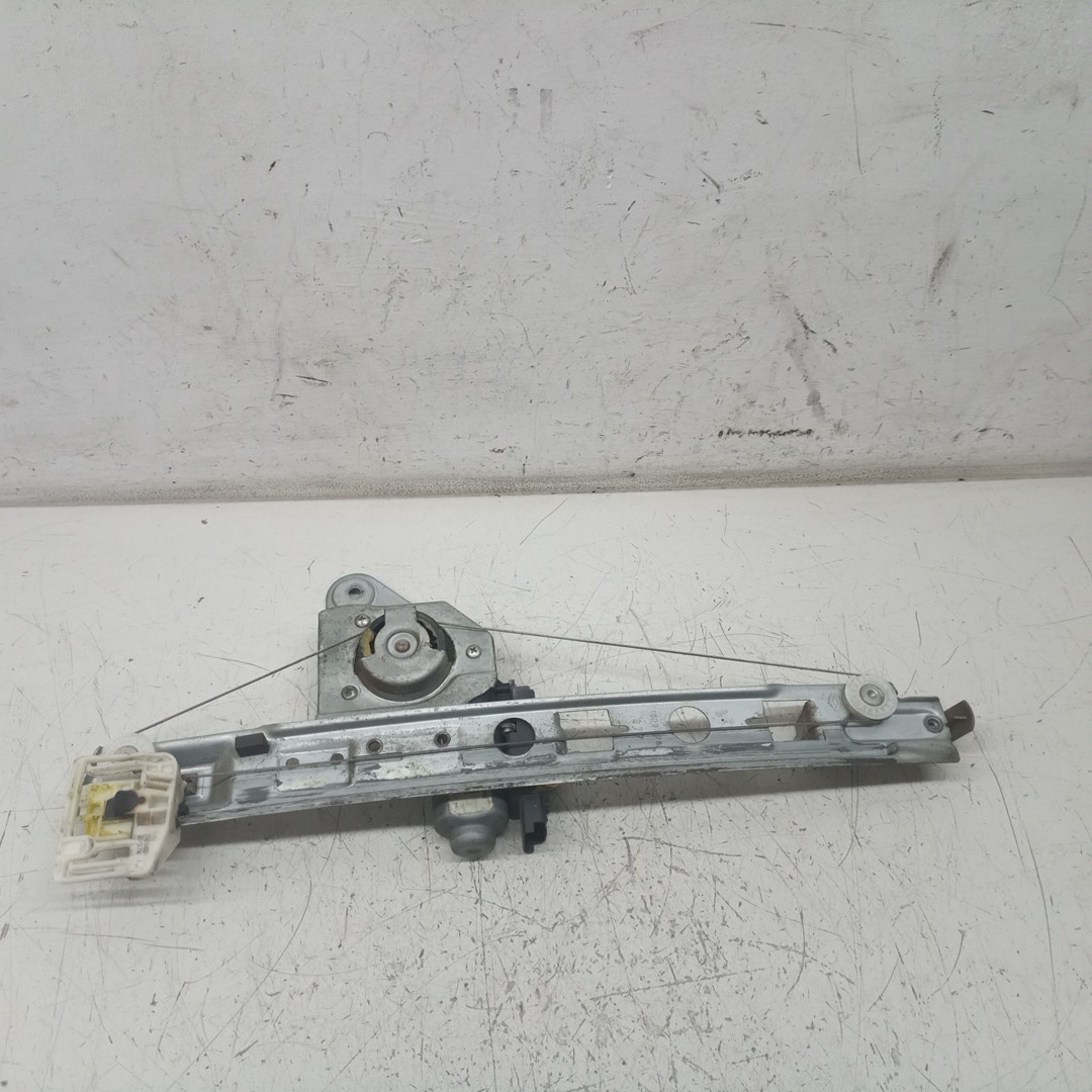 Motor e elevador de vidro trás direito RENAULT MEGANE II Grandtour (KM0/1_) | 03 - 12