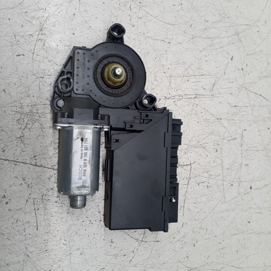 Motor de vidro frente direito SEAT EXEO ST (3R5) | 09 - 13 Imagem-2