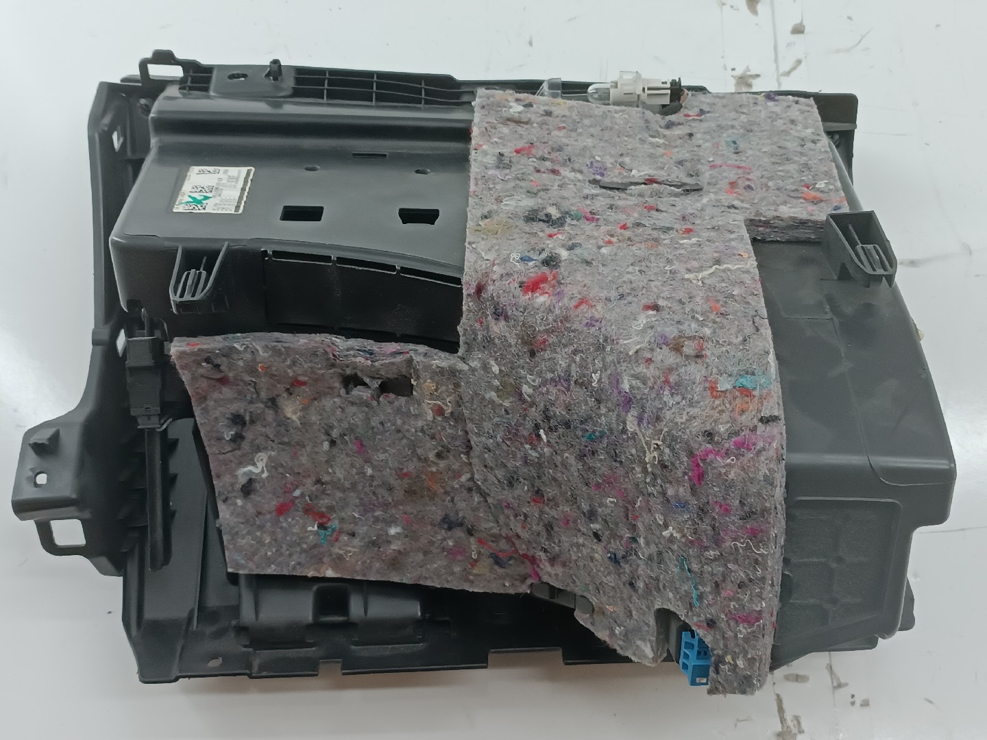 Porta luvas MERCEDES-BENZ A-CLASS (W176) | 12 - 18 Imagem-1