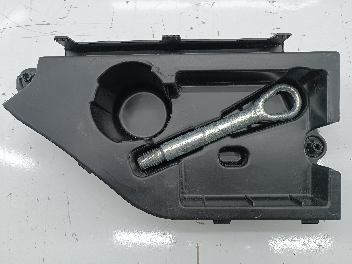 Kit de troca de pneu MERCEDES-BENZ CLA Shooting Brake (X117) | 15 - 19 Imagem-0