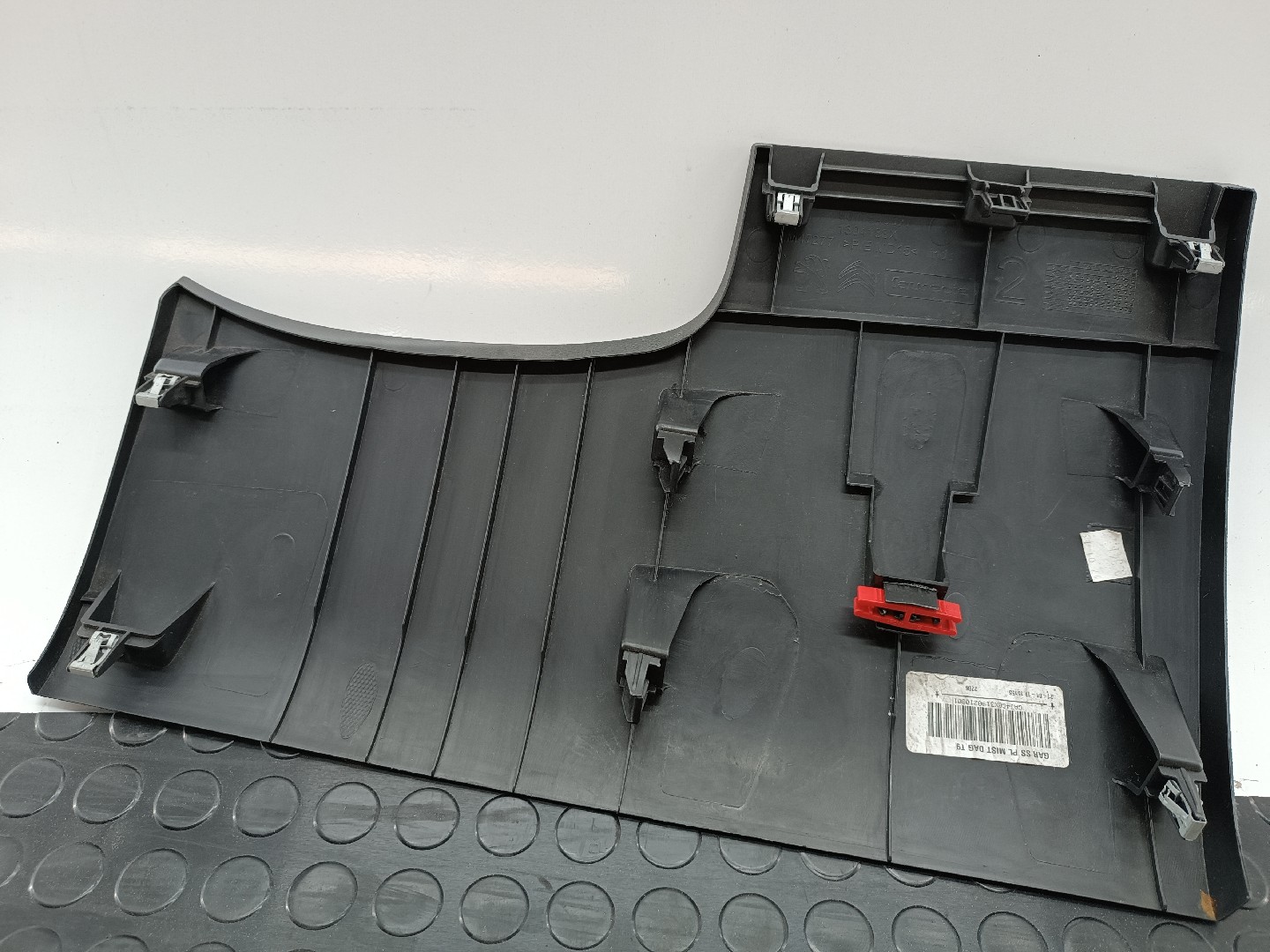 Painel / Tampa inferior esquerda PEUGEOT 308 SW II | 14 - 